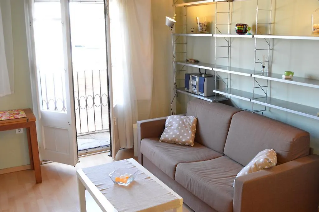 Tarragona Suites Gravina 36 Apartment