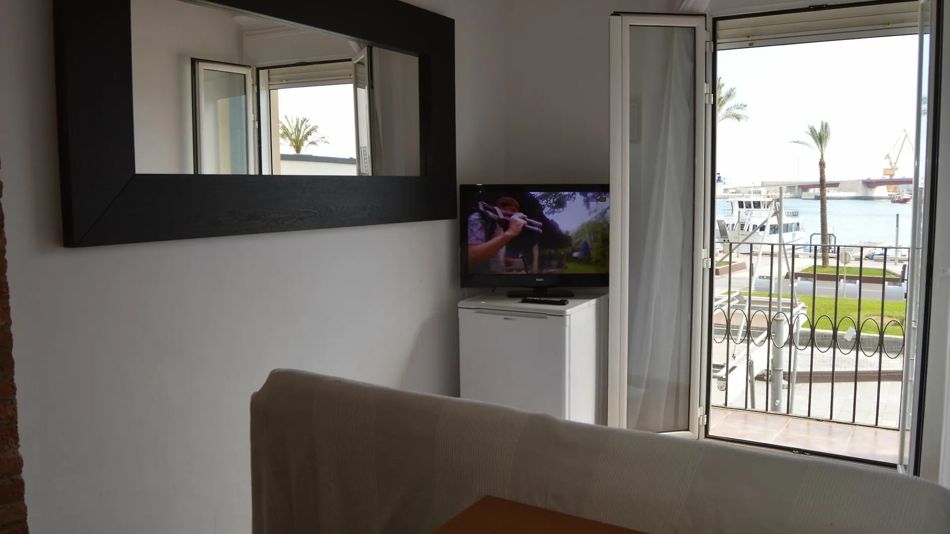 Tarragona Suites Gravina 36