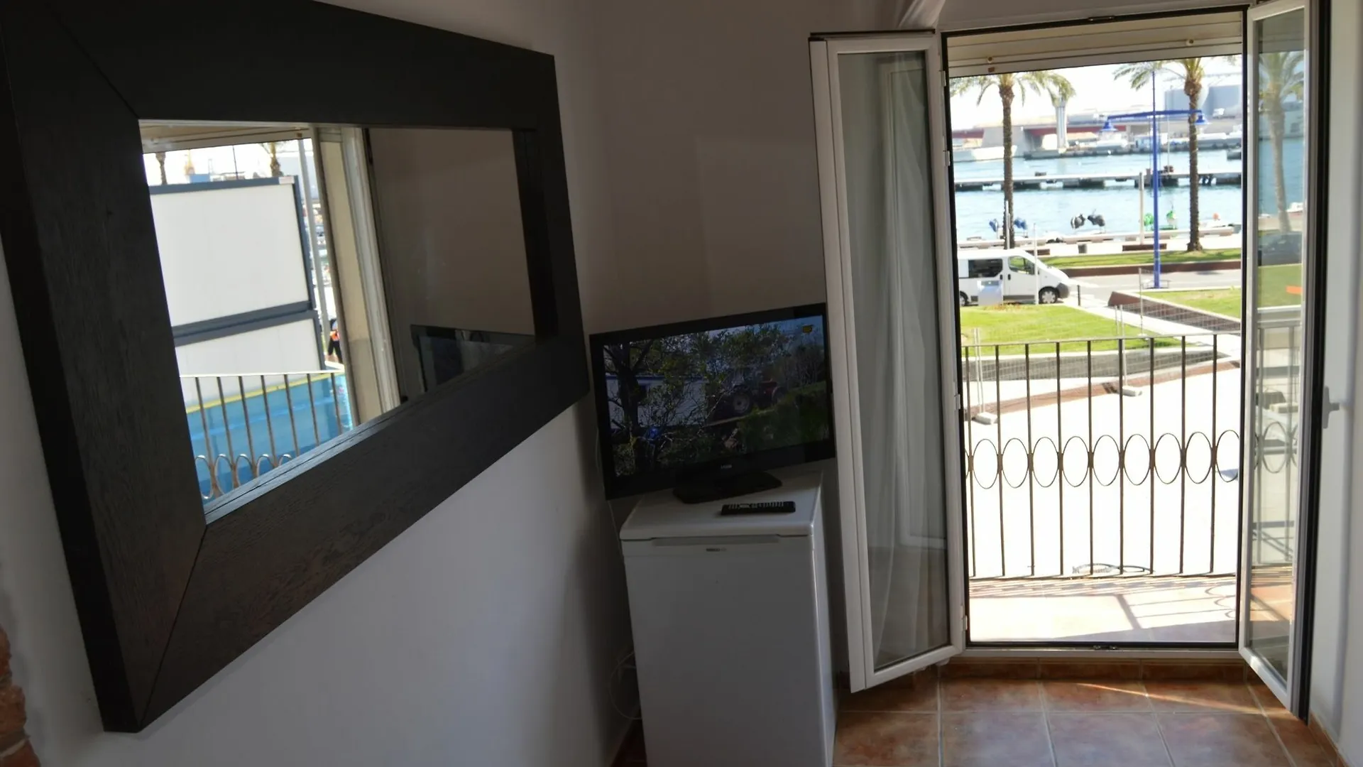Apartment Tarragona Suites Gravina 36